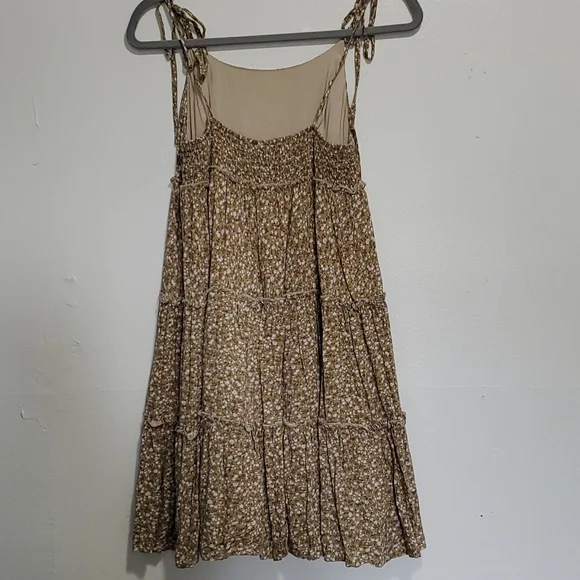 VICI Tiered Babydoll Dress - Picture 5 of 8